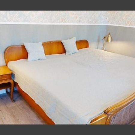 Ferienwohnung 24 Am Saseler Markt Hochwertig Renoviert ハンブルク エクステリア 写真